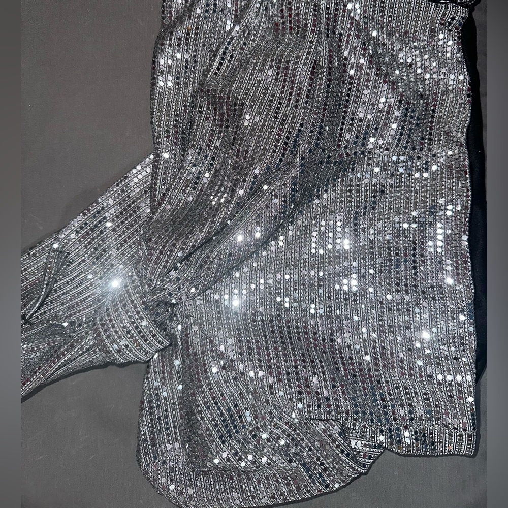 Sequin top, brand new with tags size M